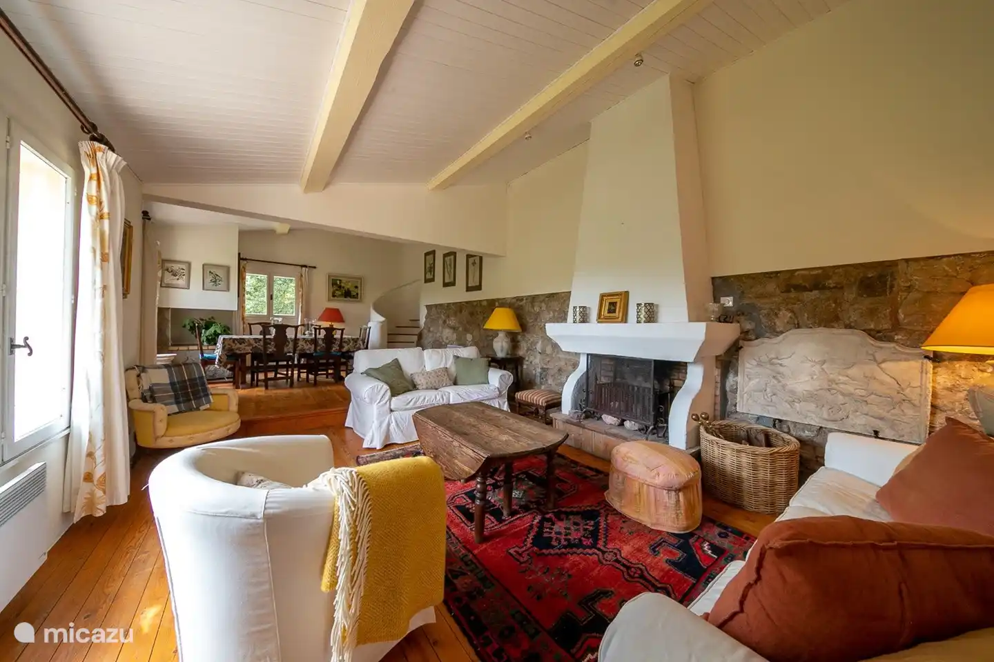 zitkamer (met open haard )