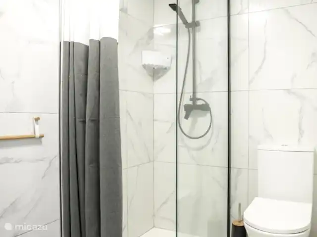Appartement Casita Moraira | Espagne, Costa Blanca, Moraira - appartement Salle de bain avec douche, WC et lavabo