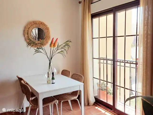 appartement huren in Spanje, Costa Blanca, Torrevieja – Casa Rusty eetgedeelte