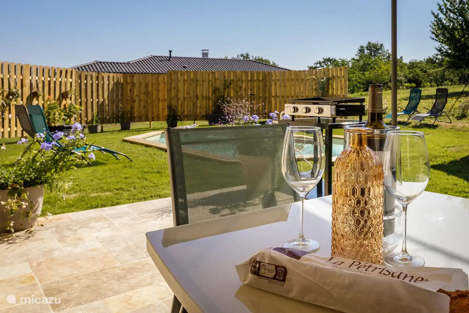 Garten und Schwimmbad