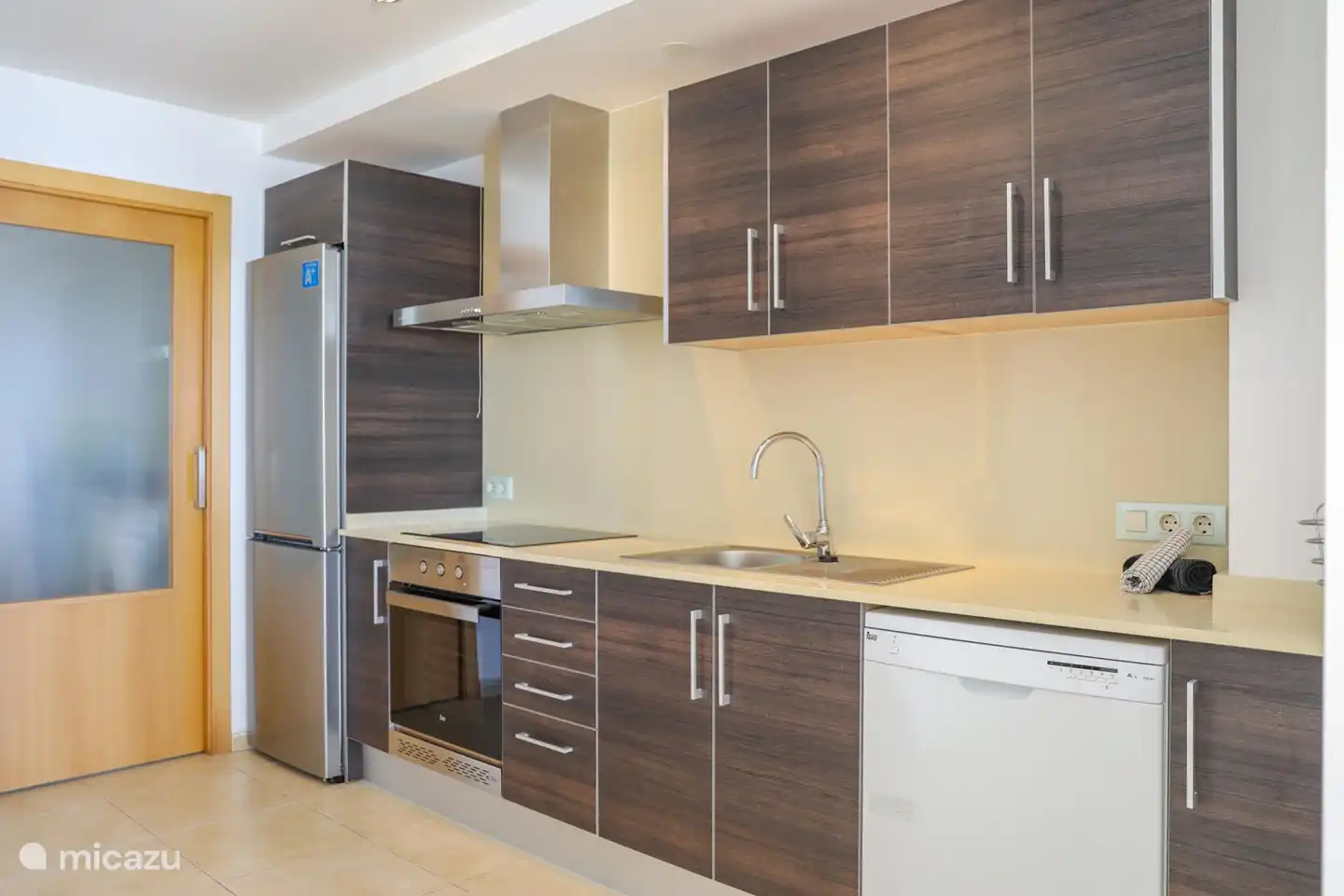 Casa Evita verfügt über eine geräumige Küche, in der Sie köstliche Mahlzeiten zubereiten können