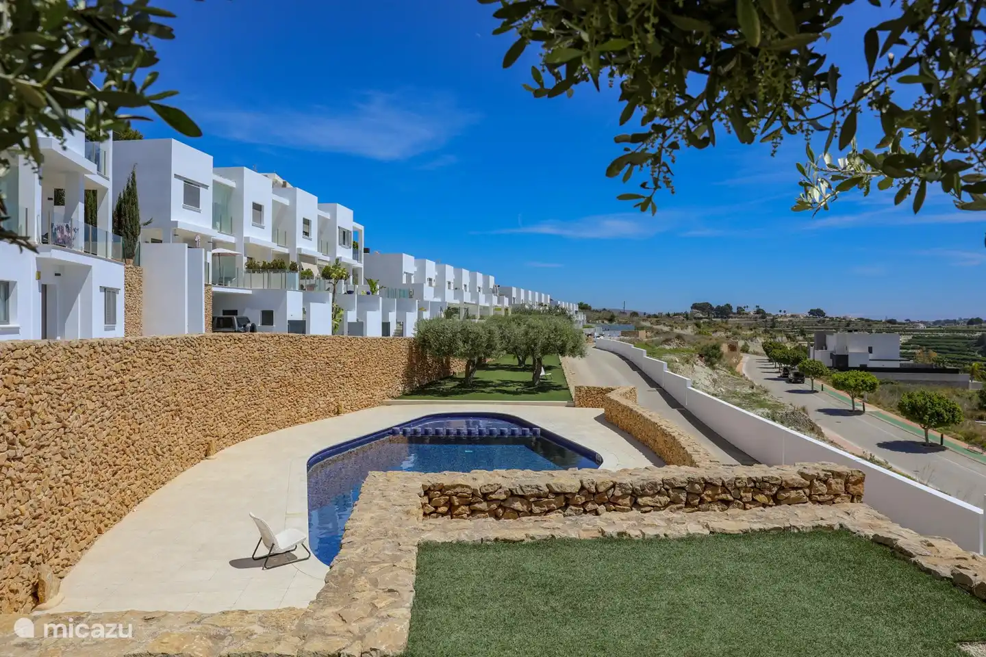 Der Gemeinschaftspool von Casa Evita