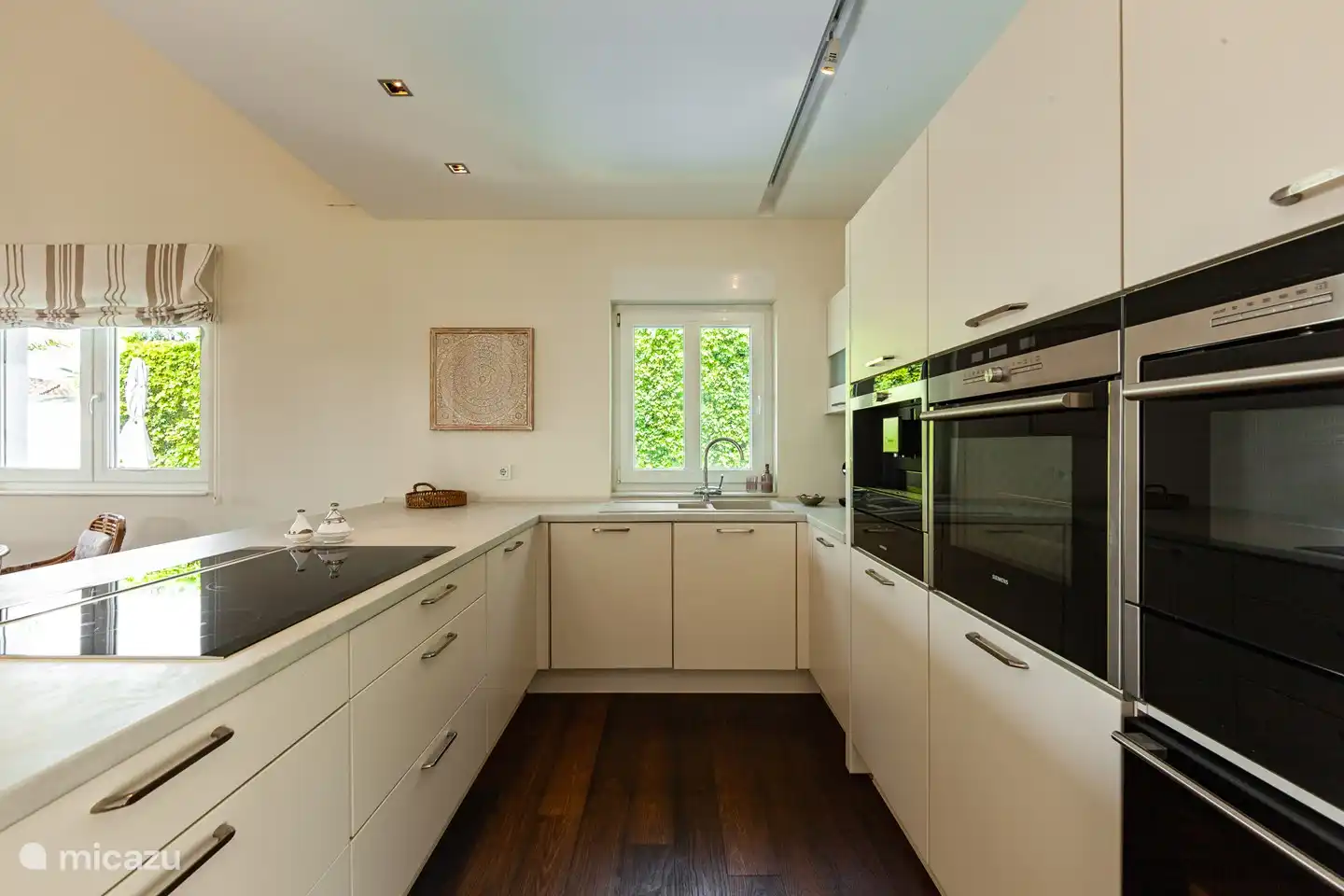 Cocina en el edificio principal.