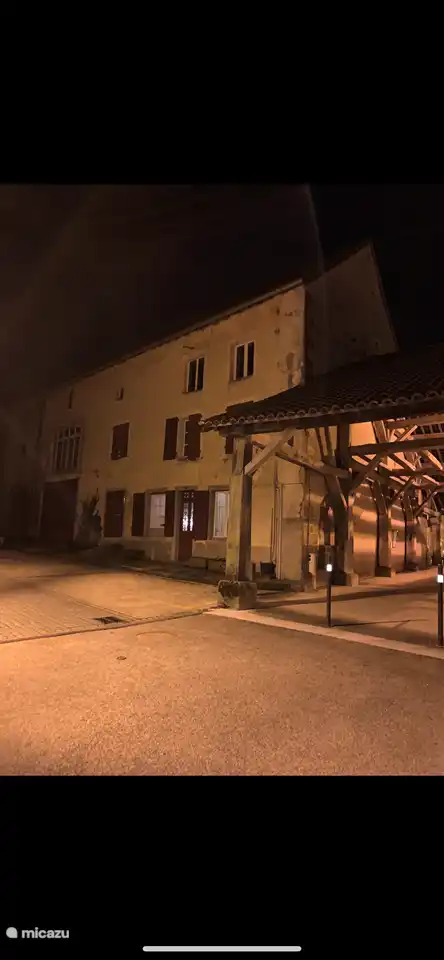 In the evening next to the old market hall