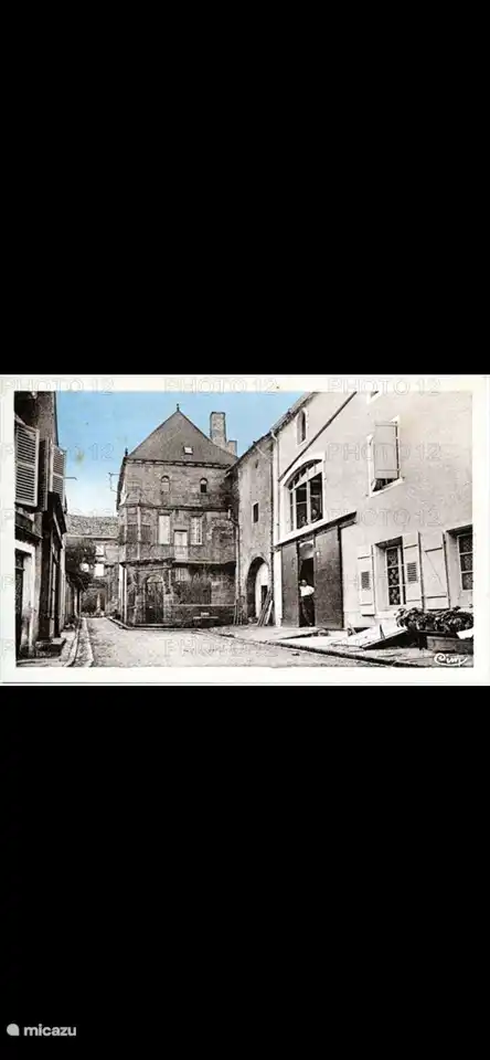 Old photo of the g&#238;te march&#233; and the cardinal&#39;s house