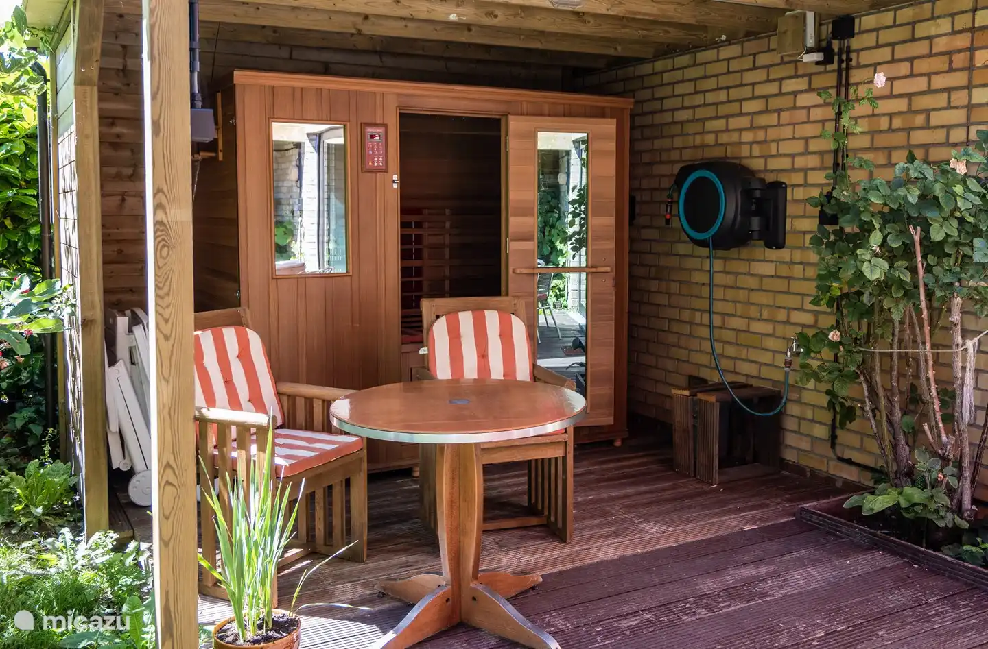 sauna en terraza para 5 personas