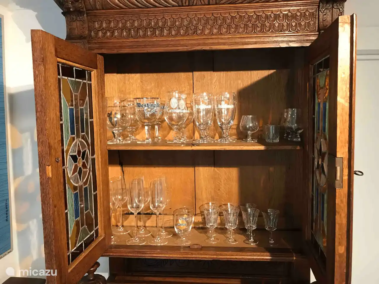 apero, champagne y copas especiales de cerveza