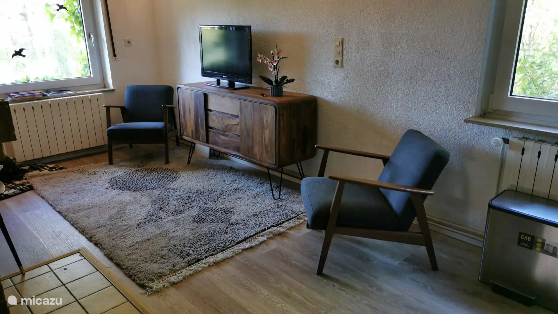 Entspannen Sie sich mit immer einer schönen Aussicht! Das fühlt sich wirklich wie Urlaub an!