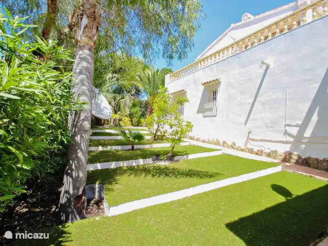 Alquiler a largo plazo, España, Costa Blanca, Benissa, villa Michelle vista al mar y piscina privada