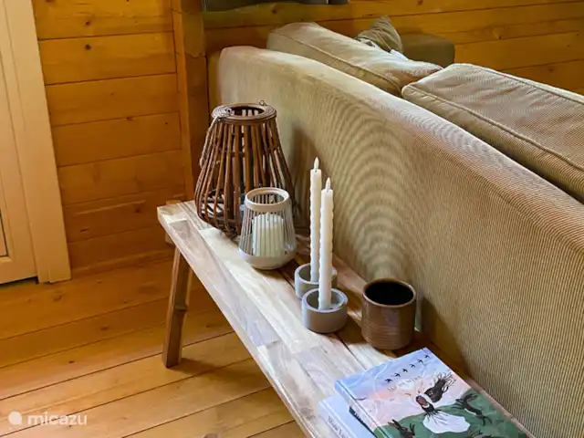 Woodhouse Eden en Países Bajos, Limburgo, Meijel - cabaña de madera rincón acogedor