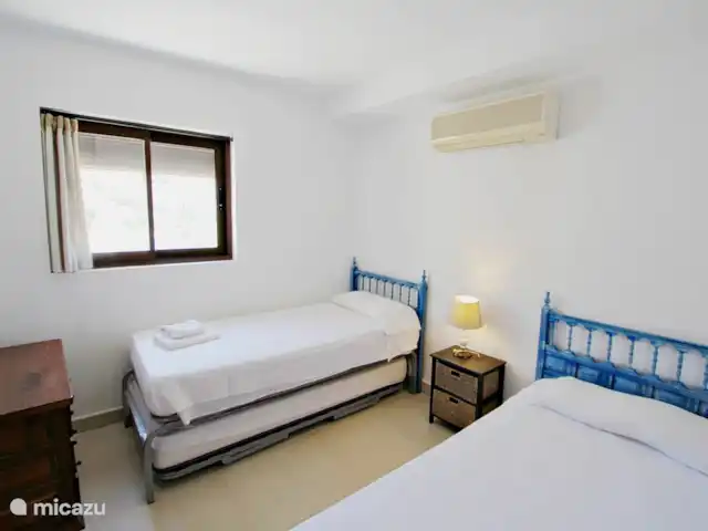 Laja - Villa con vista panorámica en la ladera en España, Costa Blanca, Moraira - villa