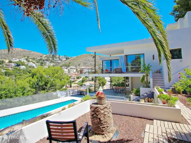 Laja - Villa con vista panorámica en la ladera en España, Costa Blanca, Moraira - villa