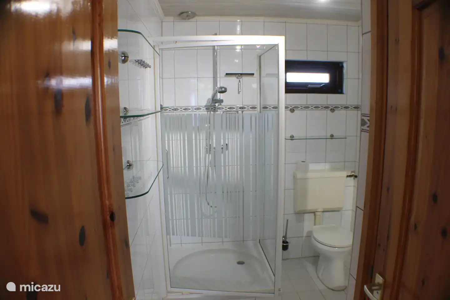 bathroom simple but effective.