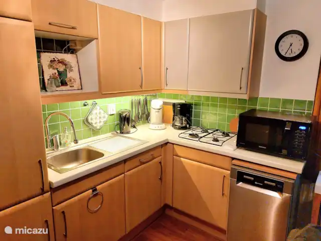 Papillons | Pays-Bas, Limbourg, Simpelveld - maison de vacances Cuisine avec lave-vaisselle, four mixte / micro-ondes, grand réfrigérateur avec congélateur, Senseo, grille-pain etc.