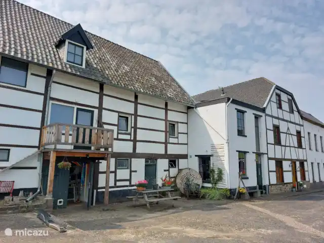 Papillons | Pays-Bas, Limbourg, Simpelveld - maison de vacances À plusieurs endroits, vous pouvez voir les belles maisons à colombages ; c’est à Vijlen