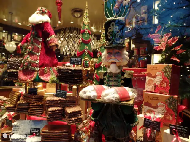 Papillons | Pays-Bas, Limbourg, Simpelveld - maison de vacances Aix-la-Chapelle, de belles vitrines dans l’esprit de Noël !