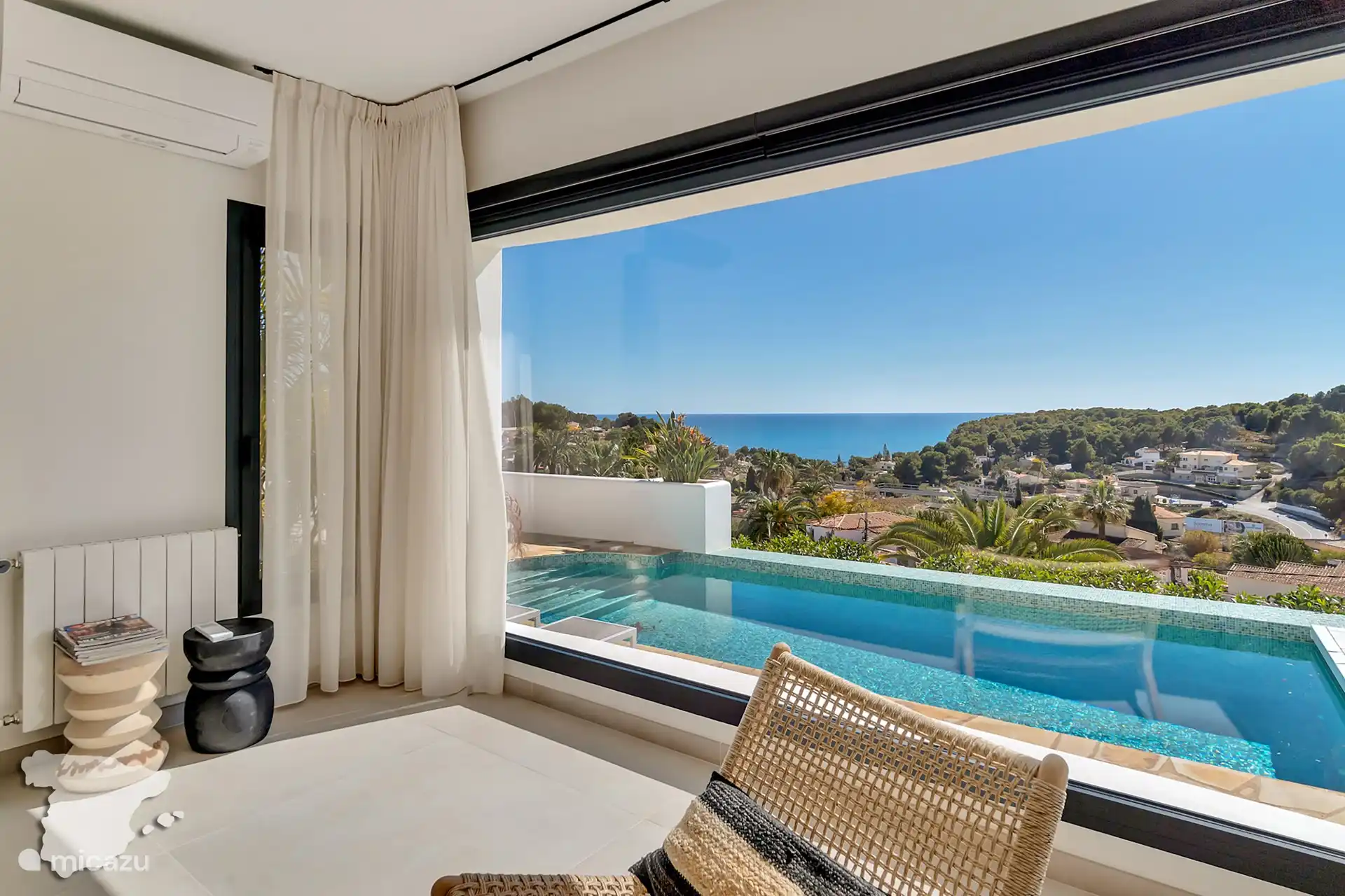 Blick vom Wohnzimmer