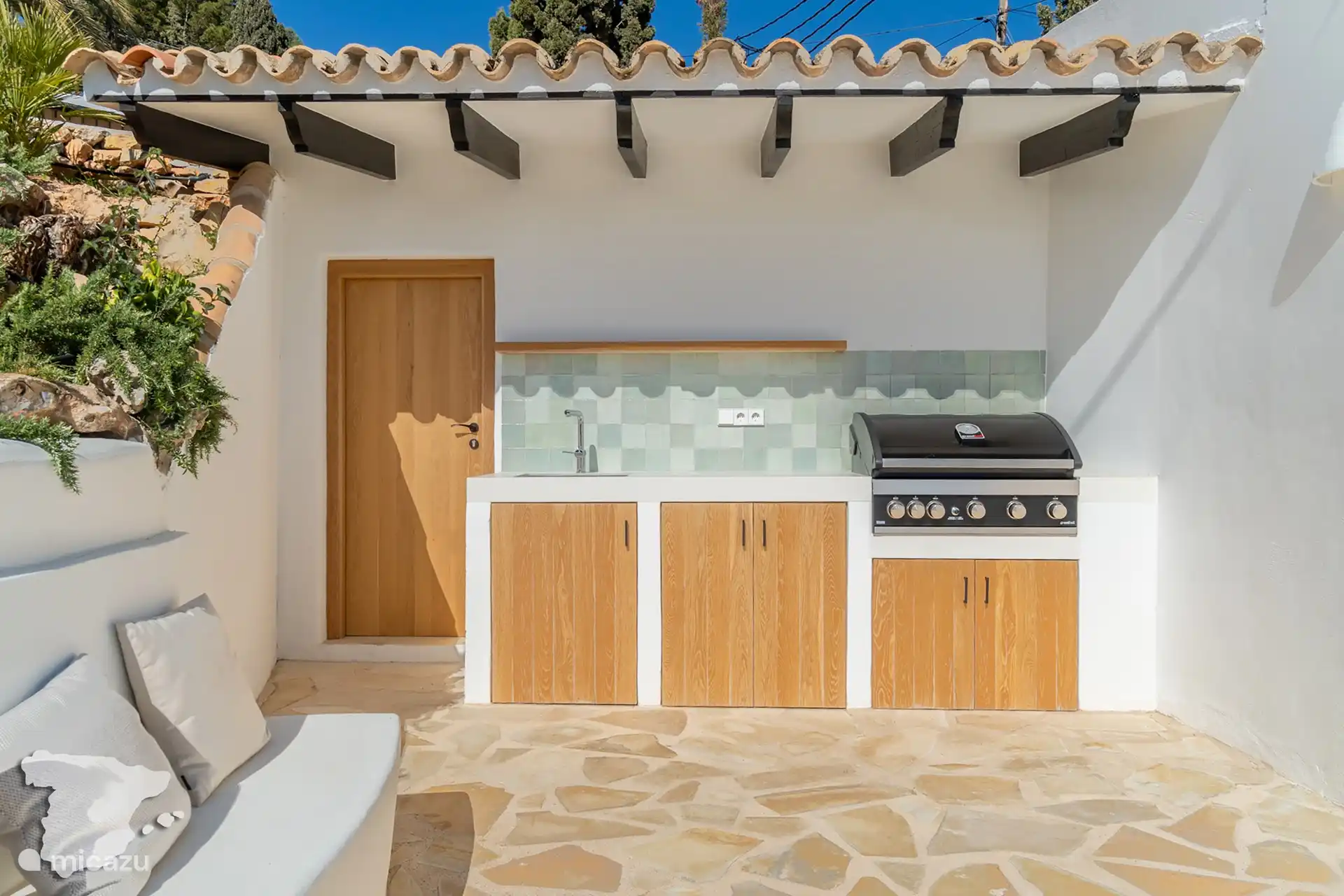 Außenküche mit Grill