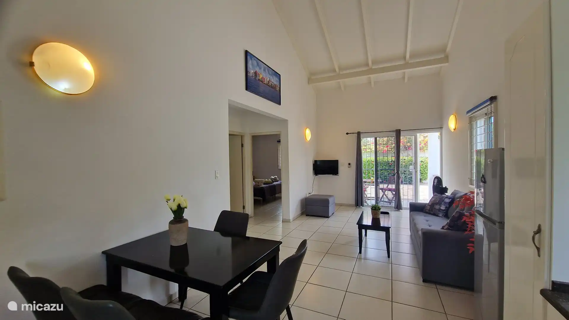 Dining area & living room