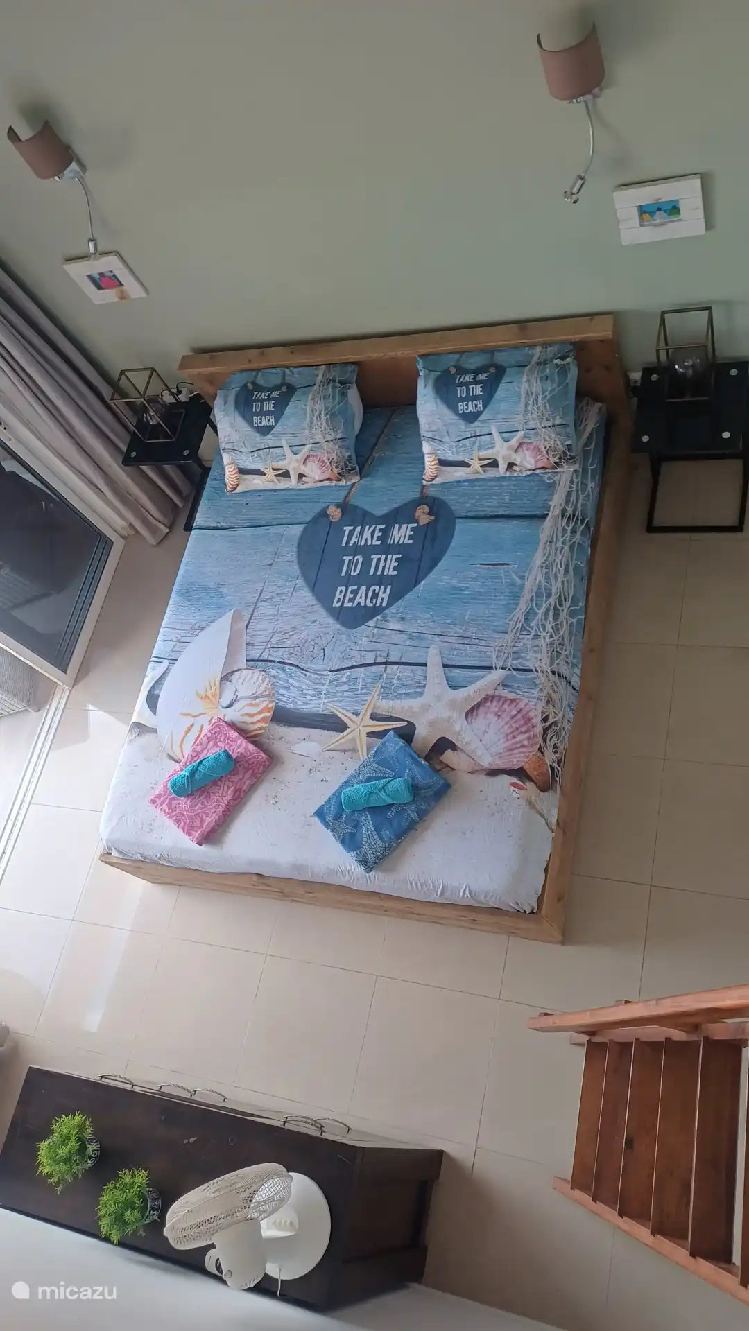 Beautiful new bed that sleeps wonderfully.
This way you can relax during the holidays!