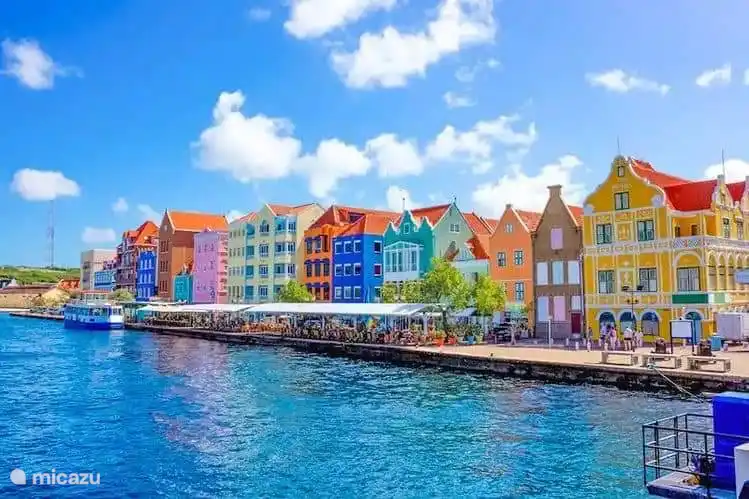 Handelskade in Willemstad