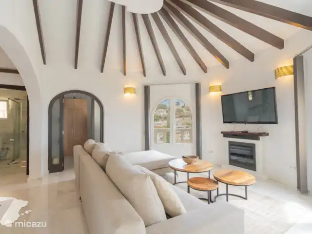 Villa Paraguana huren in Spanje, Costa Blanca, Cumbre del Sol - villa Woonkamer boven - met sofa en TV