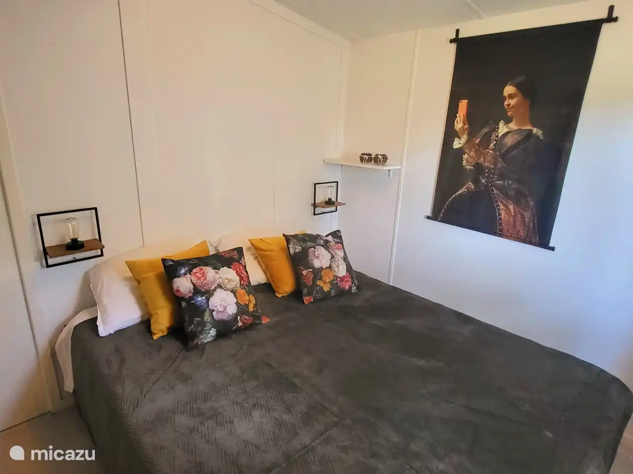 Amplia cama ajustable el&#233;ctricamente para 2 personas