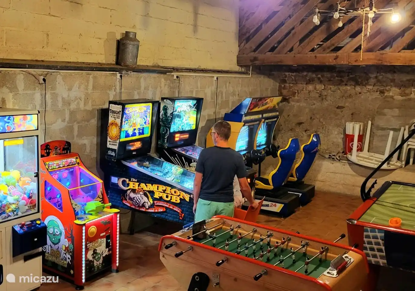 Juegos para j&#243;venes y mayores.