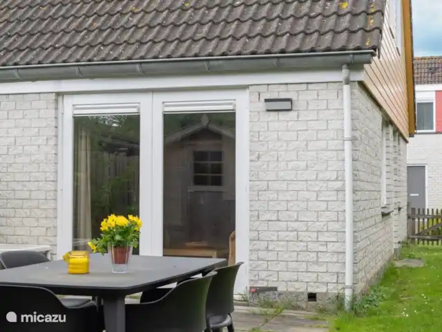 Villapark de Oesterbaai - 85 | Pays-Bas, Zélande, Wemeldinge - maison de vacances N° 85 côté jardin