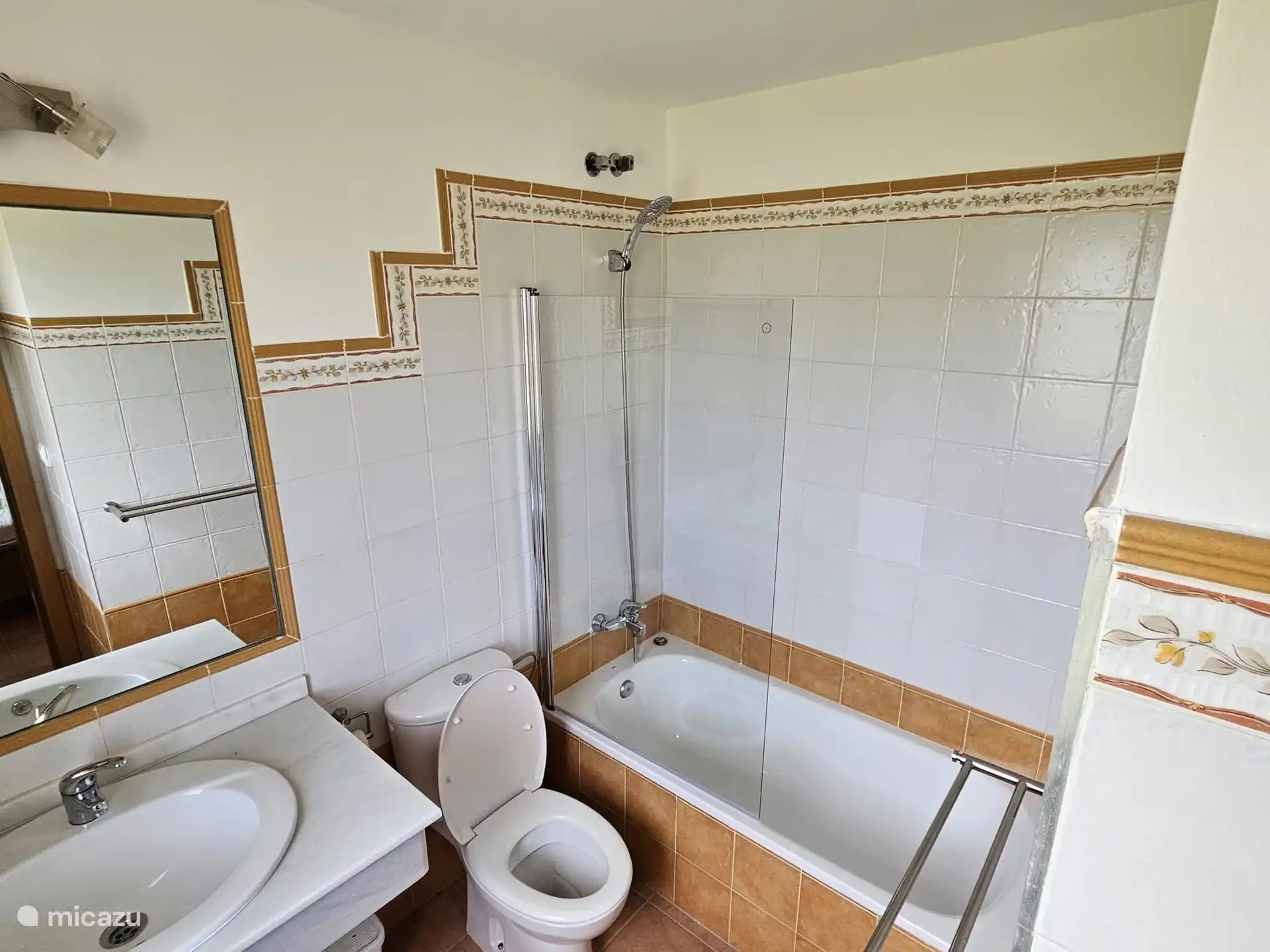 Ensuite Badezimmer im 2. Schlafzimmer