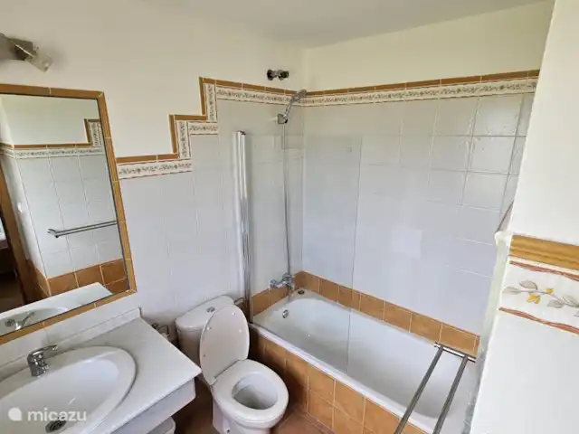 Location de Vacances Espagne, Andalousie, Ayamonte, maison de vacances - Casa Guadiana Salle de bain attenante dans la 2ème chambre