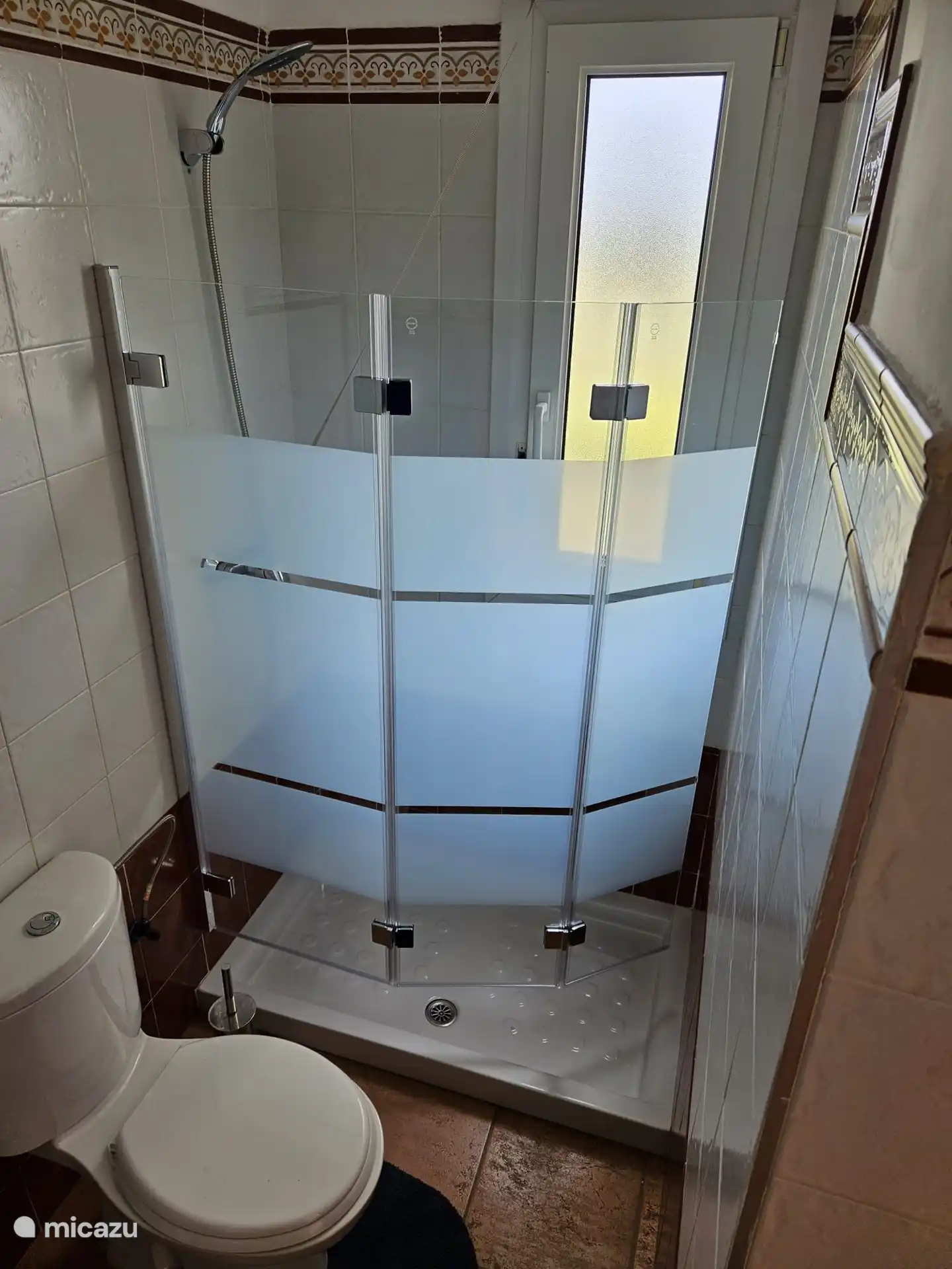 Dusche ensuite zum 3. Schlafzimmer