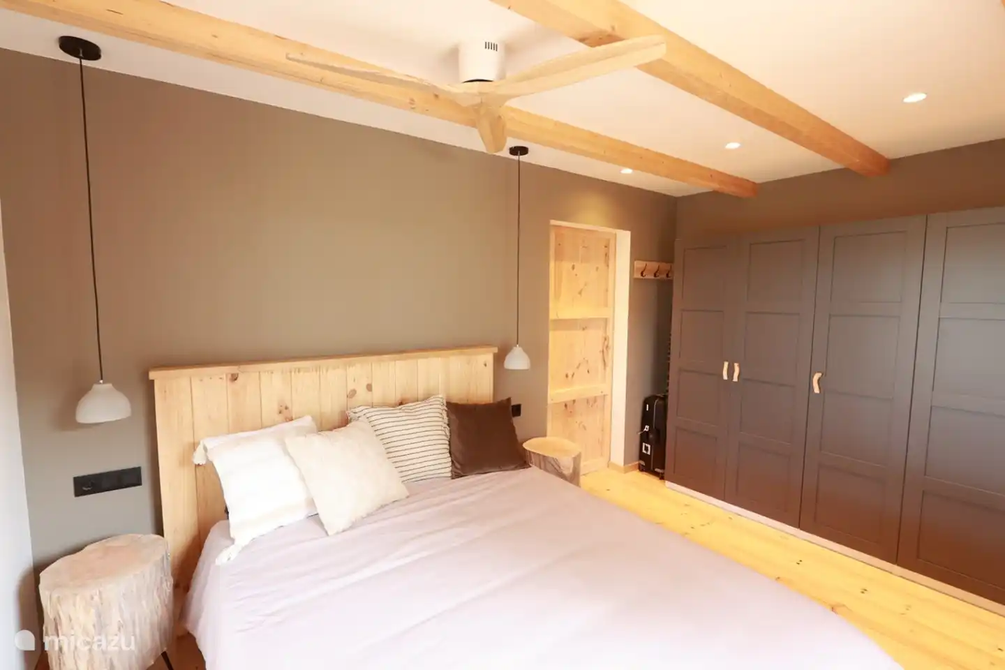 Stauraum im Hauptschlafzimmer