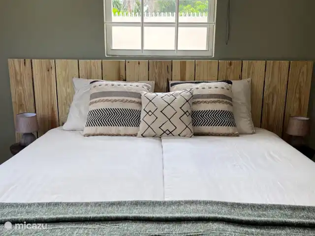 vakantiehuis huren in Curaçao, Banda Ariba (oost), Cas Grandi – Resortje met zwembad nabij strand A1 Slaapkamer 2, 2 persoons bed 180 x 200
