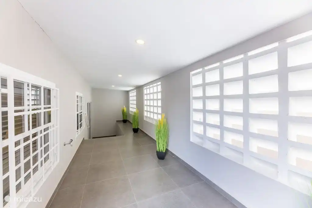 Hallway to the living room