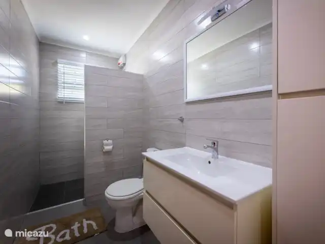 villa en Curazao, Banda Arriba (este), Montaña Abou – Villa Ambrosía Baño 1
