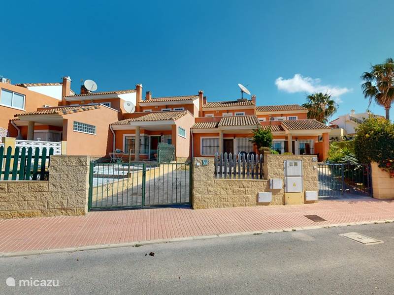 Vakantiehuis Spanje, Costa Blanca, Muchamiel - Alicante Chalet Mooie woning op een hoekperceel
