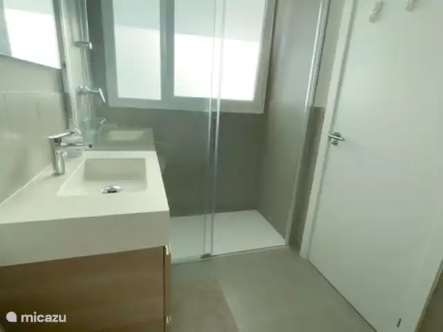 Gran Canet: luxe, strand, Valencia! huren in Spanje, Valencia, Canet d'En Berenguer - appartement badkamer en suite