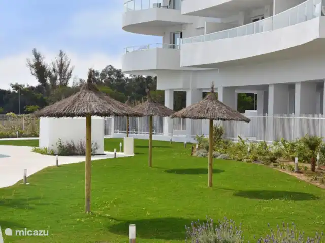 Gran Canet: luxe, strand, Valencia! huren in Spanje, Valencia, Canet d'En Berenguer - appartement De mediterrane tuin, ligweide en grote inloopzwembad op de begane grond