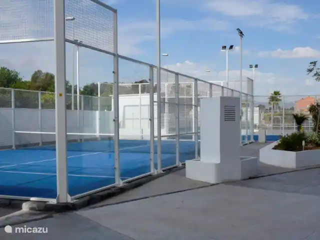 Gran Canet: luxe, strand, Valencia! huren in Spanje, Valencia, Canet d'En Berenguer - appartement 2 padelbanen, wij reserveren graag een plekje voor u.