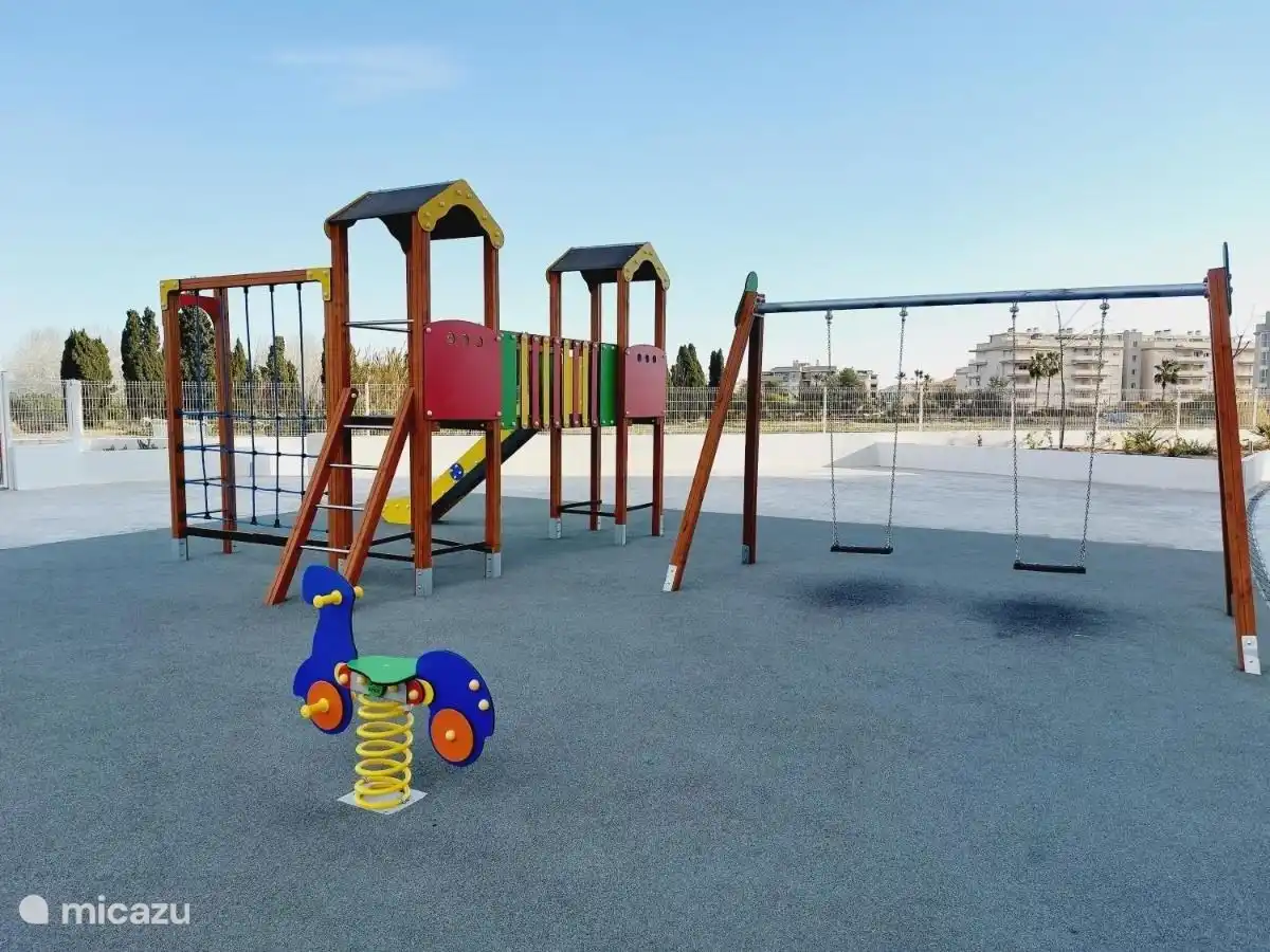 Aire de jeux pour les plus petits