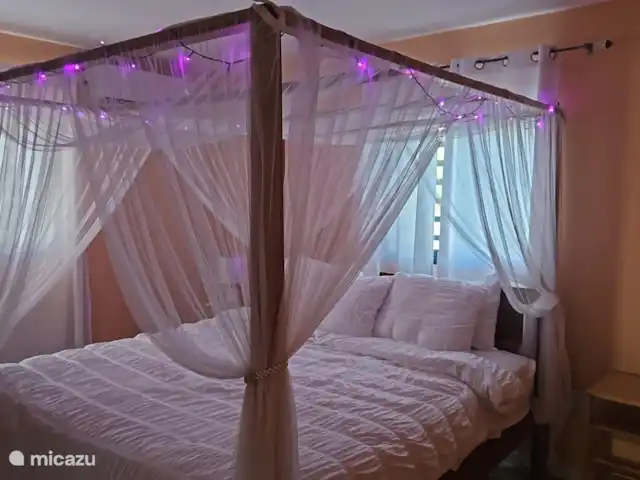 Reina de la colina en Curazao, Bandabou (oeste), Barber - villa Dormitorio 1