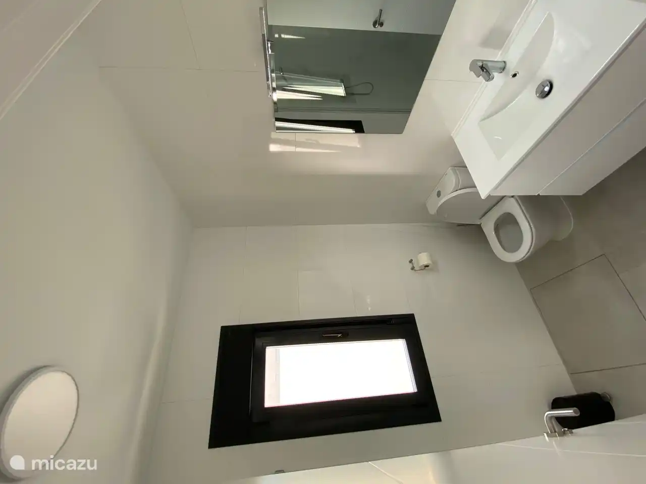 Baño en el dormitorio 2