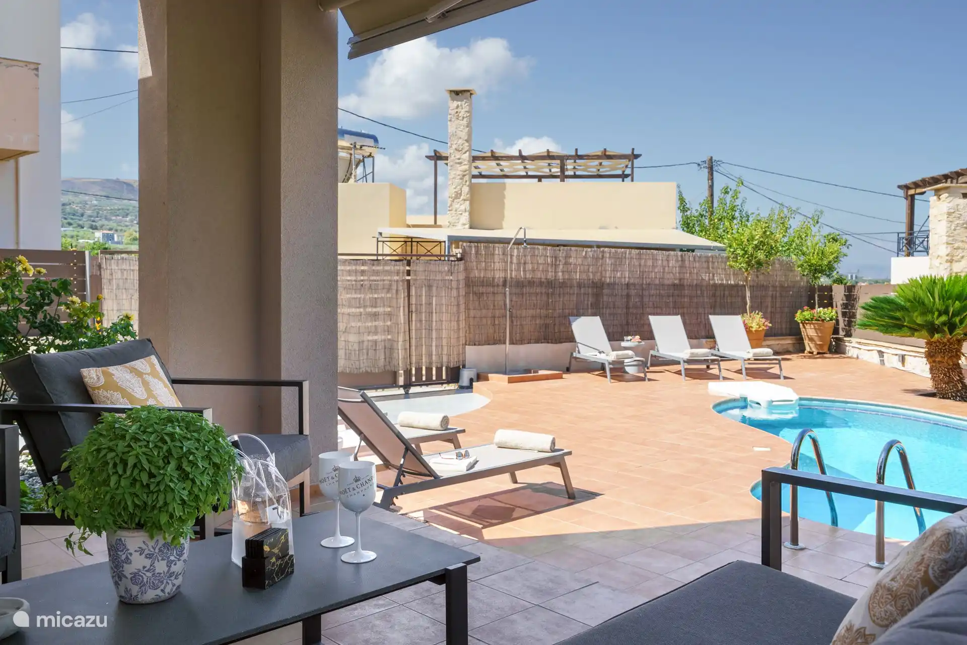 pool view from the lounge area