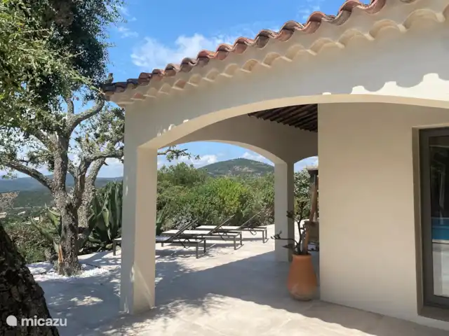 Villa Xenia avec vue imprenable sur la mer | France, Côte d'Azur, Les Issambres - villa Terrasses spacieuses avec de belles vues partout