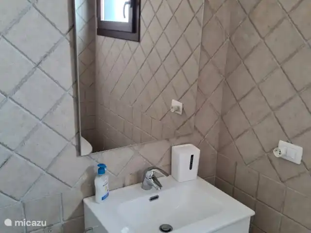 apartamento en Italia, Cerdeña, Pula – Sa Mooi Domu Baño