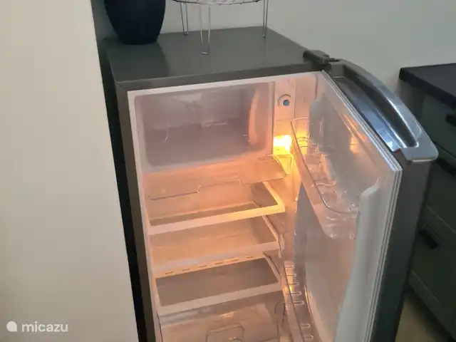 apartamento en Italia, Cerdeña, Pula – Sa Mooi Domu Refrigerador