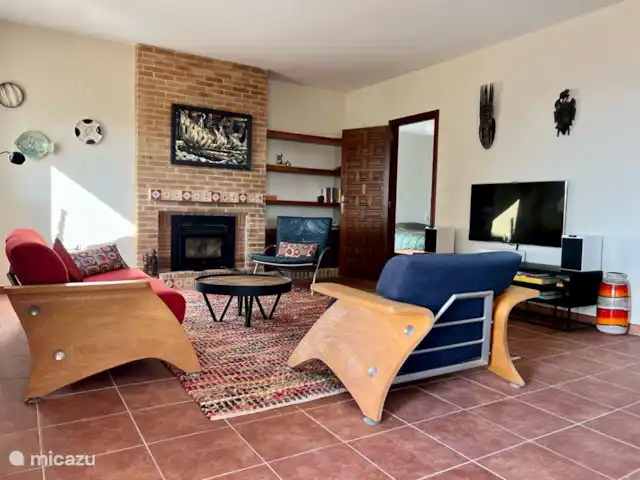 Casa Ça Va huren in Spanje, Costa Blanca, Moraira - villa Op de bovenverdieping vind je een ruime woonkamer met zithoek en airconditioning.