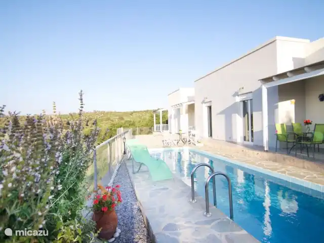 Villa Ipérion | Grèce, Crète, Agia Triada - villa Piscine devant l'appartement