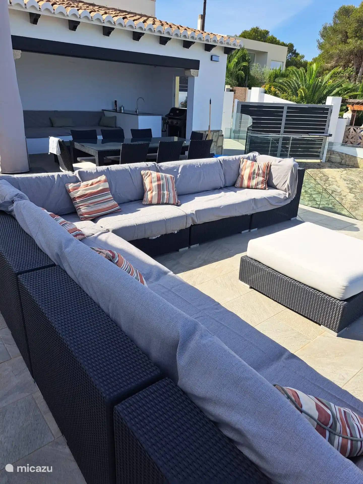 Ausfallschritt außen